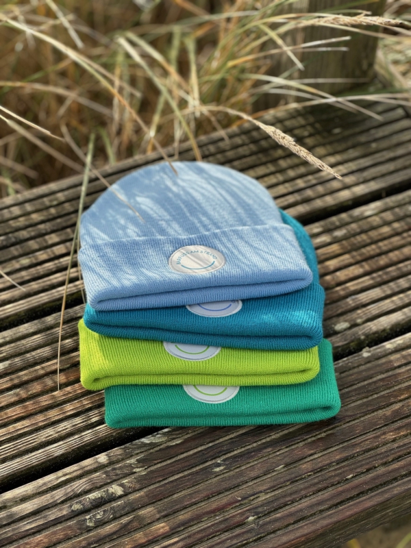 Beanie NOA "barfuss am Strand" Patch grau